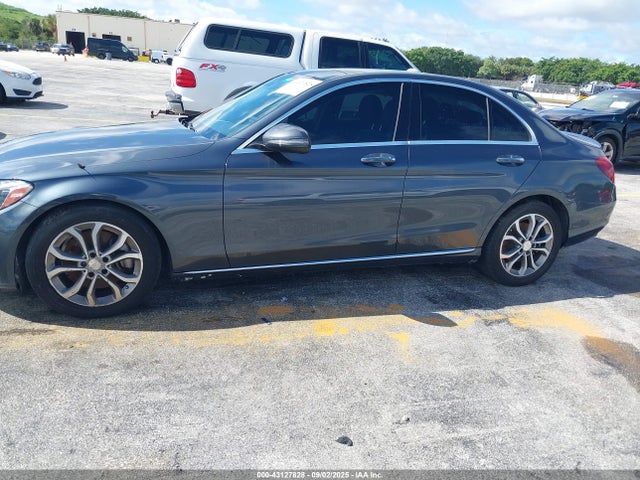 43127828 :رقم المزاد ، 55SWF4JB8GU128710 vin ، 2016 Mercedes-benz C 300 مزاد بيع