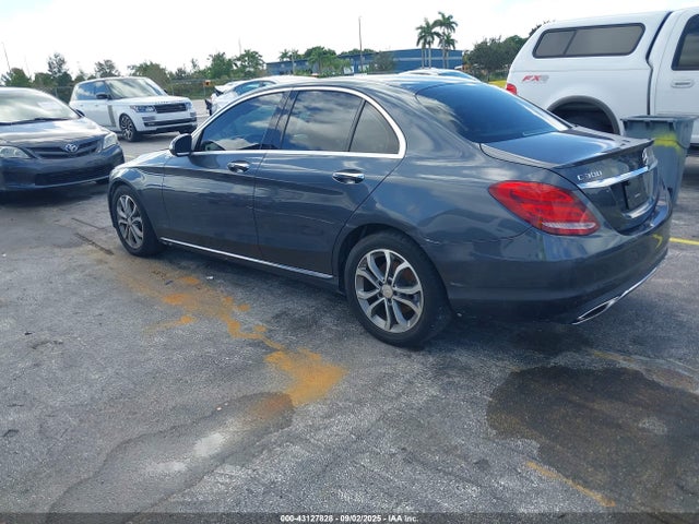 43127828 :رقم المزاد ، 55SWF4JB8GU128710 vin ، 2016 Mercedes-benz C 300 مزاد بيع