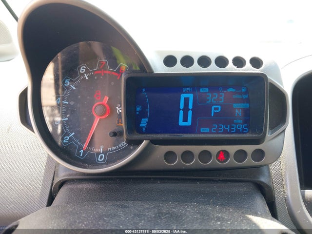 1G1JC5SH4E4233481 Chevrolet luw