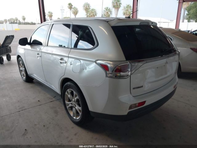 2014 MITSUBISHI OUTLANDER JA4AD3A37EZ004630 Photo 2
