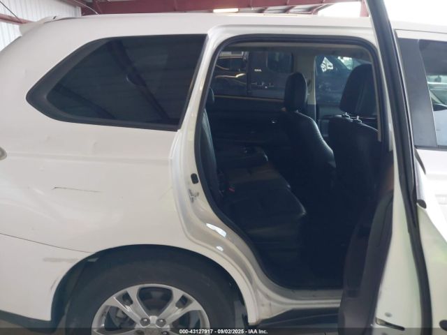 2014 MITSUBISHI OUTLANDER JA4AD3A37EZ004630 Photo 7