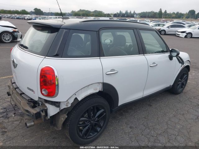 2013 MINI COUNTRYMAN WMWZC3C52DWP20651 Photo 3