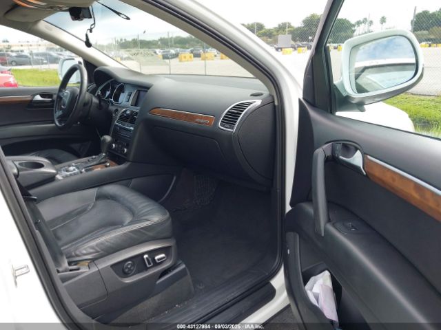 2011 AUDI Q7 WA1VMAFE7BD010016 Photo 4