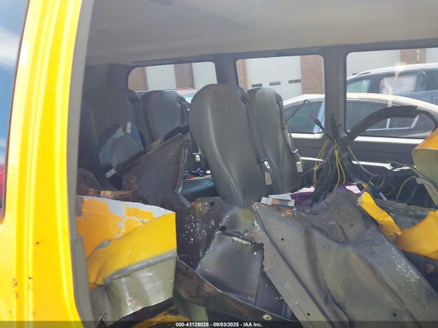 Продаж на аукціоні авто 2019 Chevrolet Express 3500 Lt, vin: 1GBZGLFG4K1319508, номер лоту: 43128028