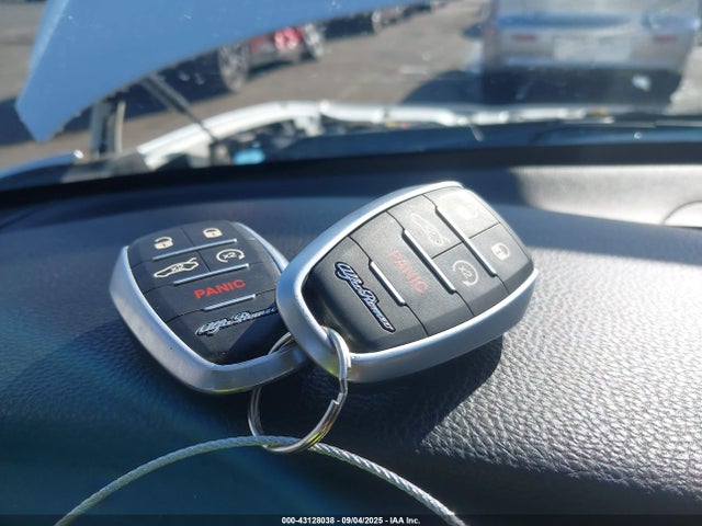 Alfa Romeo 2018 2018 ZARFAECN9J7583744 Image 11