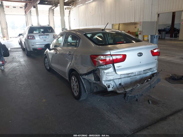 KIA dohc gamma 2015 KNADM4A34F6487275 Image 3