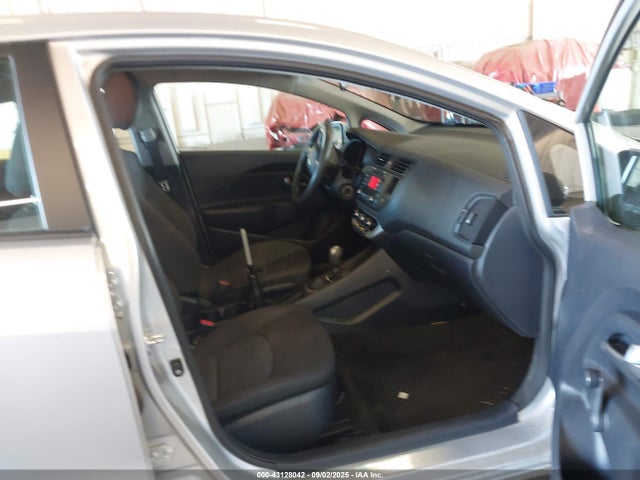 KIA dohc gamma 2015 KNADM4A34F6487275 Image 5