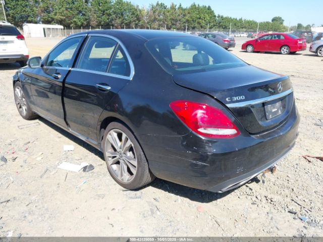 2018 MERCEDES-BENZ C 300 WDDWF4KB8JR404097 Photo 2