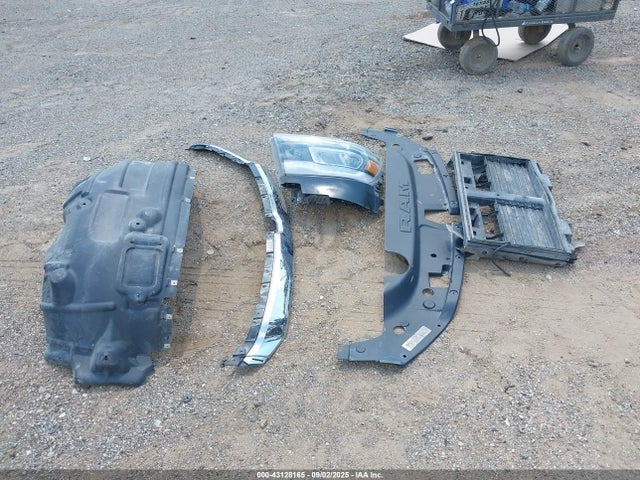RAM 1500 2019 1C6RREFT9KN523218 Image 12