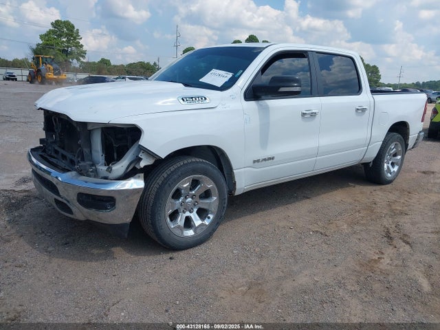 RAM 1500 2019 1C6RREFT9KN523218 Image 2