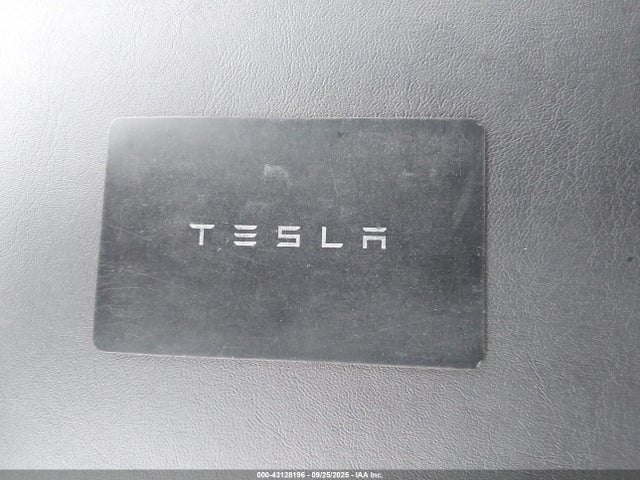 2022 TESLA MODEL Y 7SAYGDEE0NF385324 Photo 10