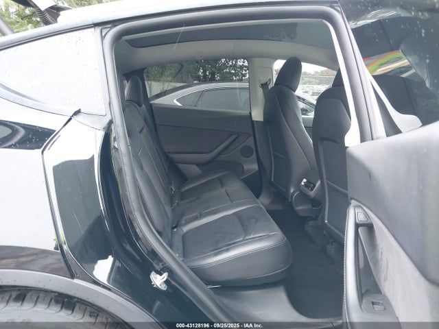 2022 TESLA MODEL Y 7SAYGDEE0NF385324 Photo 7
