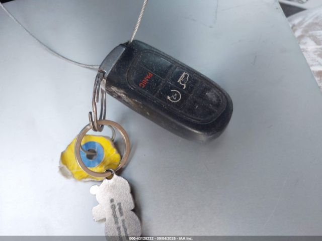 2015 JEEP CHEROKEE 1C4PJLCB0FW547012 Photo 10