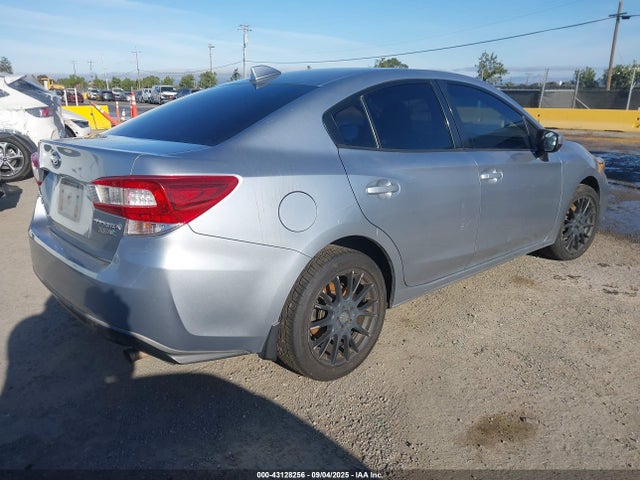 Subaru na 2017 4S3GKAD68H3611434 Image 4