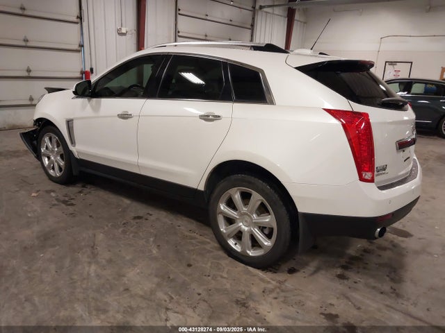 2016 CADILLAC SRX 3GYFNCE37GS528891 Photo 2