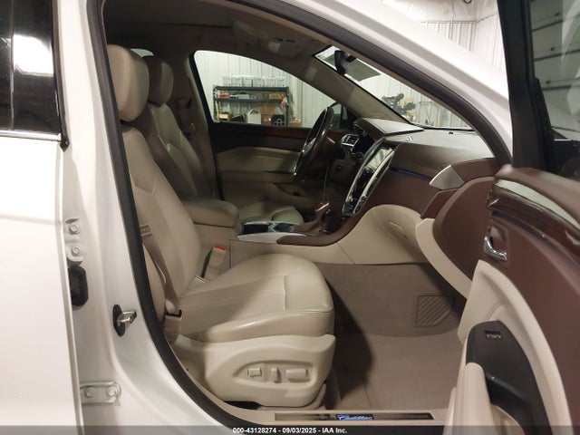 2016 CADILLAC SRX 3GYFNCE37GS528891 Photo 4
