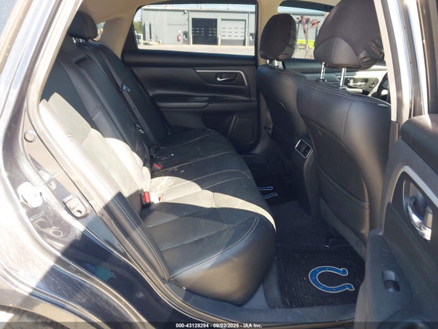 1N4AL3AP9GC269640 Nissan 2016