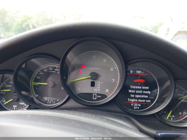 2016 PORSCHE PANAMERA E-HYBRID WP0AD2A70GL041155 Photo 6