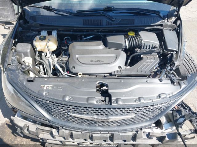 2022 CHRYSLER VOYAGER 2C4RC1CG5NR104512 Photo 9