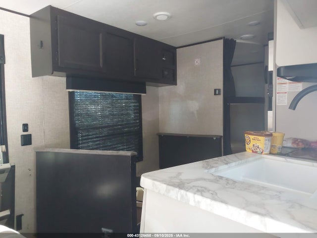 1UJBJ0BN9N17V3560 Jayco 2022