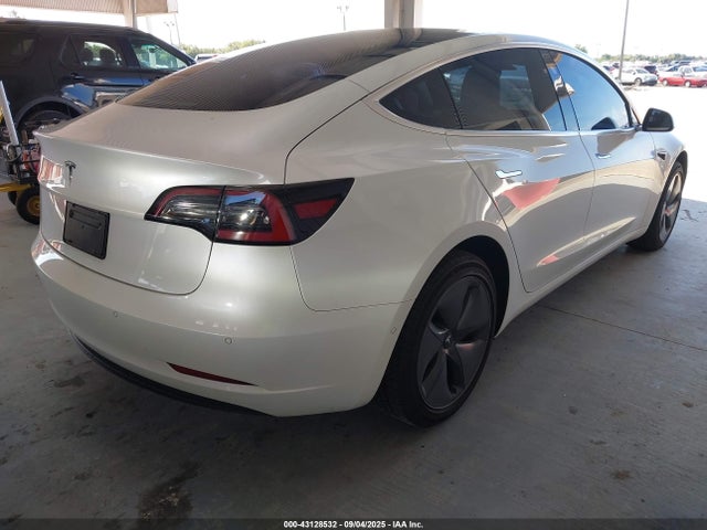 2020 TESLA MODEL 3 5YJ3E1EA2LF591072 Photo 3