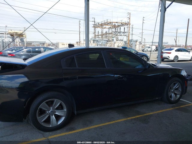 2C3CDXHG2FH826997 Dodge Charger