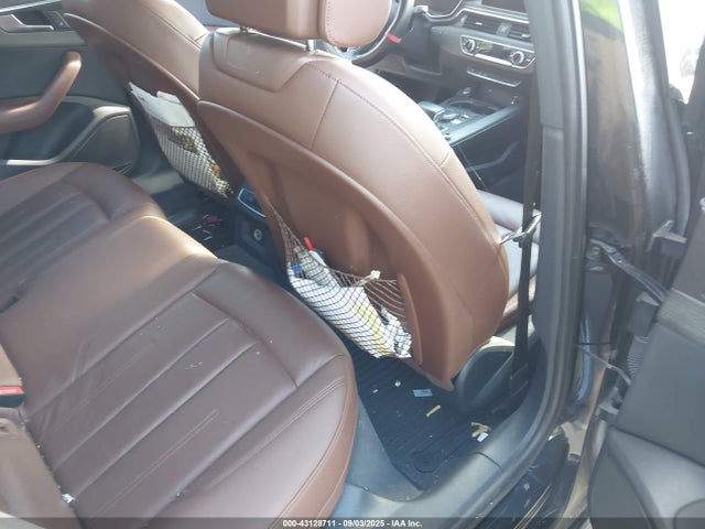 2018 AUDI A4 WAUKMAF40JN018349 Photo 7