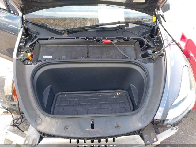 2023 TESLA MODEL Y 7SAYGDEE5PA157920 Photo 9