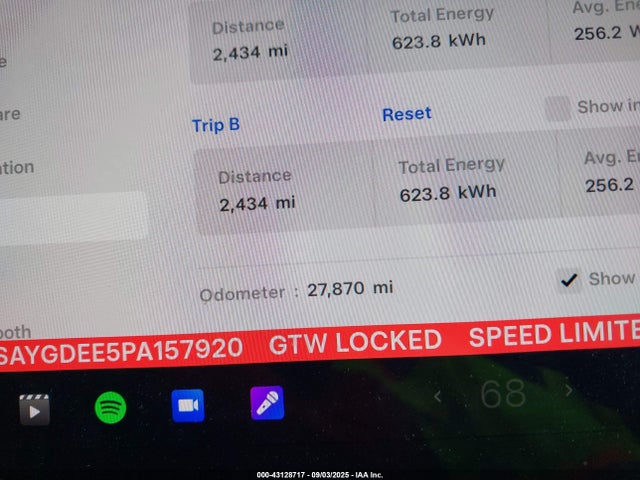 2023 TESLA MODEL Y 7SAYGDEE5PA157920 Photo 6