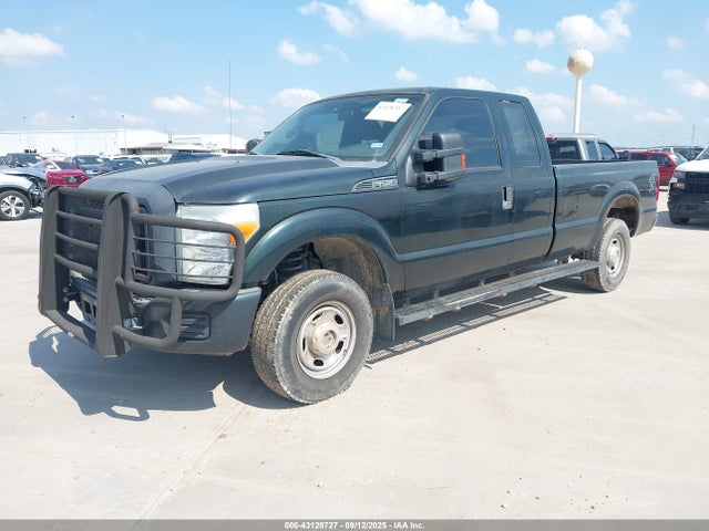 Ford F-250 2015 1FT7X2B6XFEA24194 Image 2
