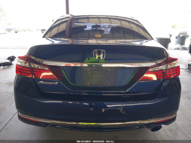 1HGCR2F35GA134797 Honda k24w1