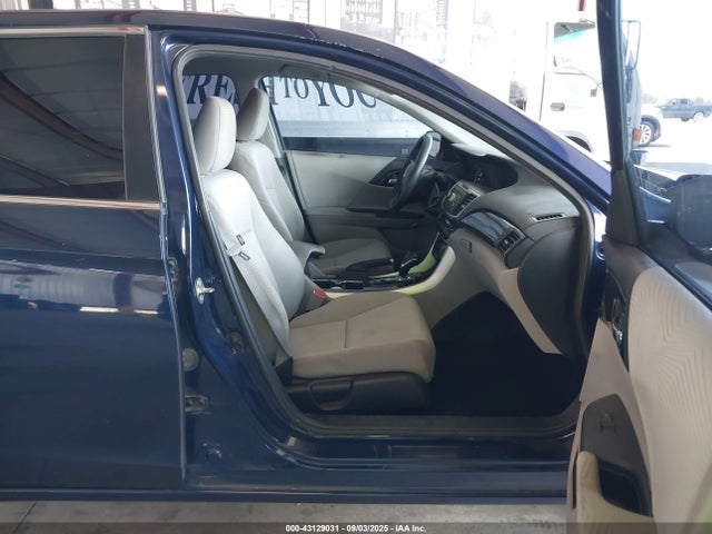 1HGCR2F35GA134797 Honda k24w1