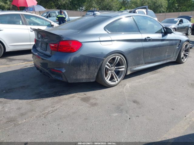 2015 BMW M4 WBS3R9C51FK330752 Photo 3