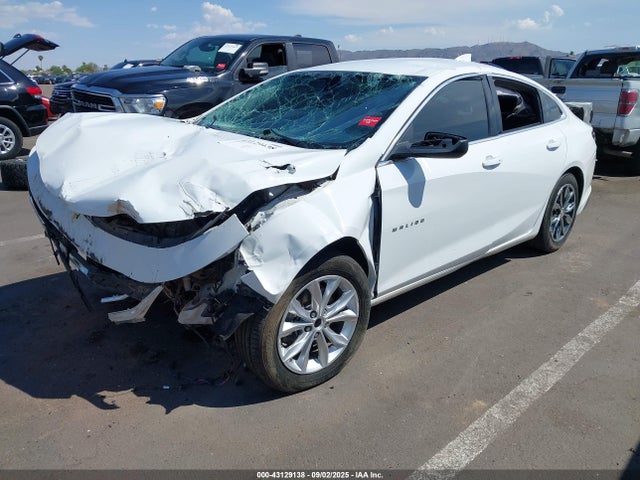 1G1ZD5ST2MF066769 Chevrolet Malibu Fwd Lt