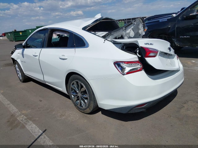1G1ZD5ST2MF066769 Chevrolet Malibu Fwd Lt