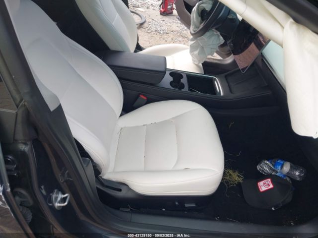 2022 TESLA MODEL 3 5YJ3E1EB6NF101373 Photo 4