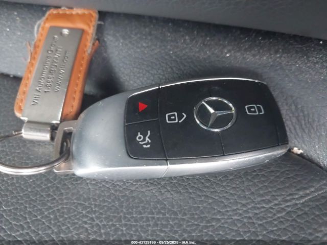 2019 MERCEDES-BENZ A 220 WDD3G4FB7KW002276 Photo 10