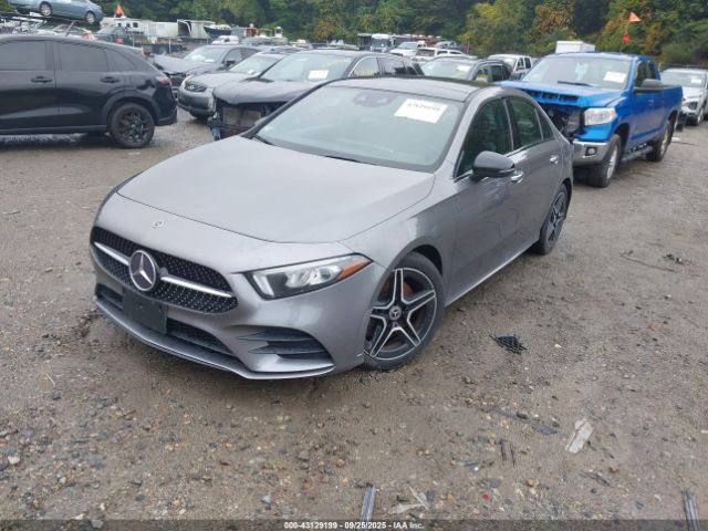 2019 MERCEDES-BENZ A 220 WDD3G4FB7KW002276 Photo 1