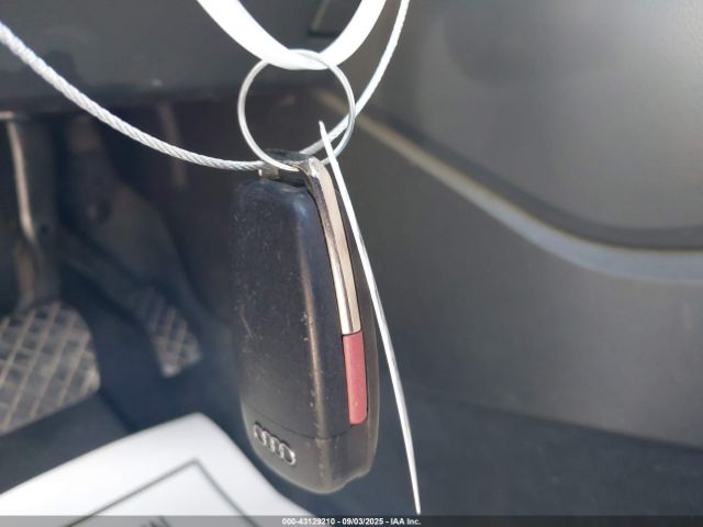 2020 AUDI Q3 WA1EECF34L1078770 Photo 10