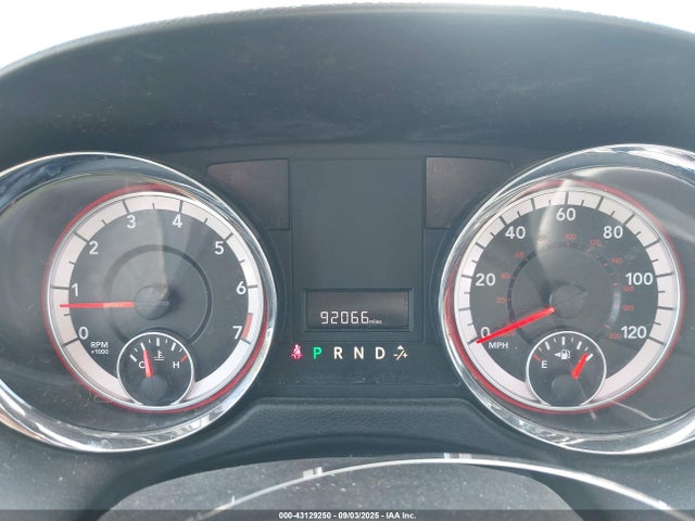 2C4RDGCG2JR328525 Dodge Grand Caravan