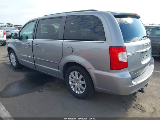 2C4RC1BG4ER217479 Chrysler Town and Country