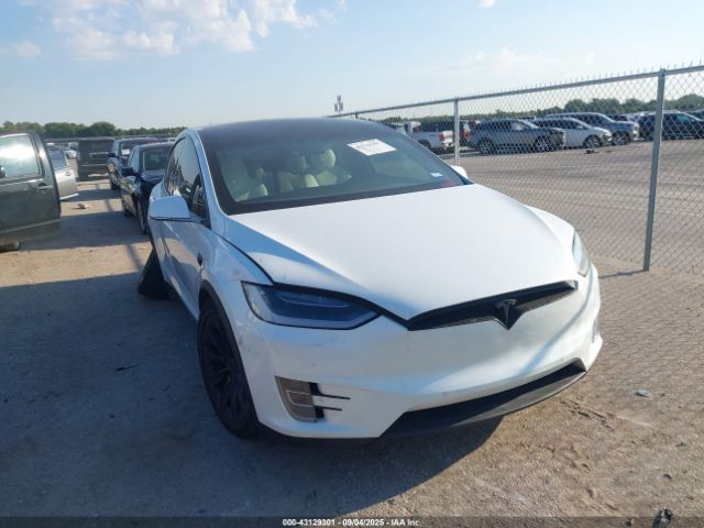 2017 TESLA MODEL X 5YJXCAE2XHF073508