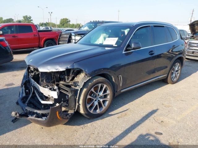 2019 BMW X5 5UXCR6C51KLL63730 Photo 1