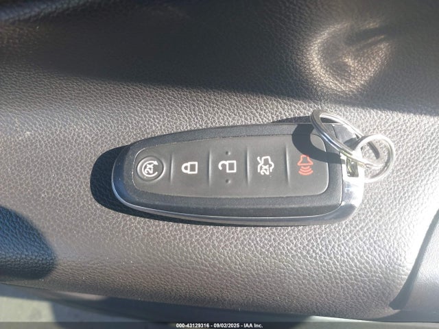 Ford 2015 2015 1FADP5CU0FL121830 Image 11