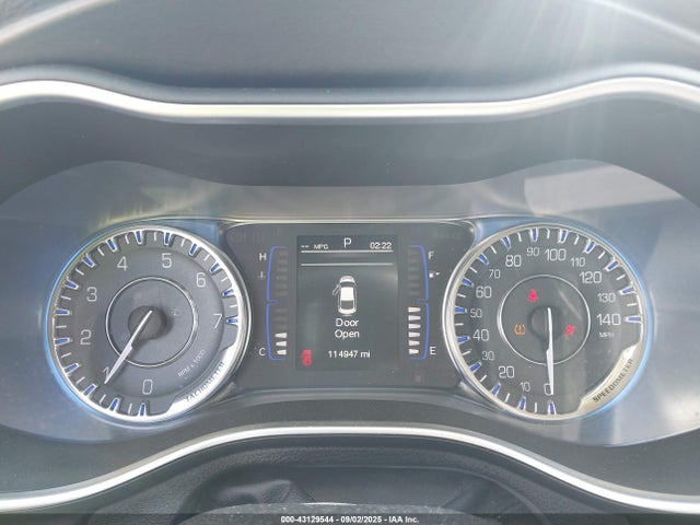 1C3CCCAB0FN681010 Chrysler 200