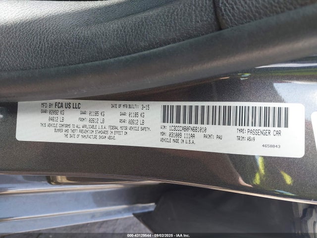 1C3CCCAB0FN681010 Chrysler 200
