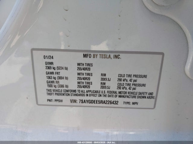 2024 TESLA MODEL Y 7SAYGDEE5RA226432 Photo 8