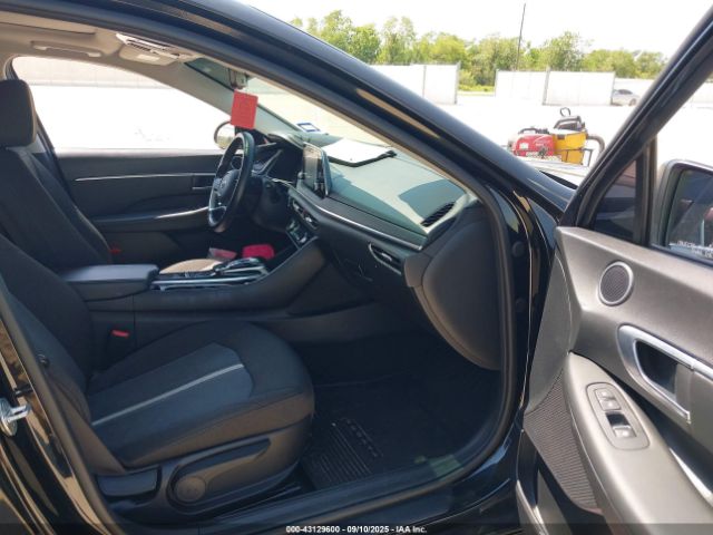 2021 HYUNDAI SONATA 5NPEF4JA2MH090134 Photo 4
