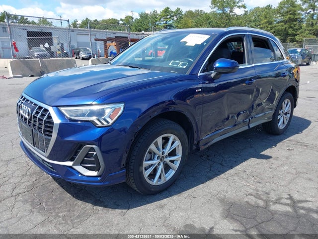 2022 AUDI Q3 WA1EECF3XN1122726 Photo 1