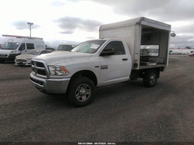 3C6MR5AJ9HG760082 RAM 2017